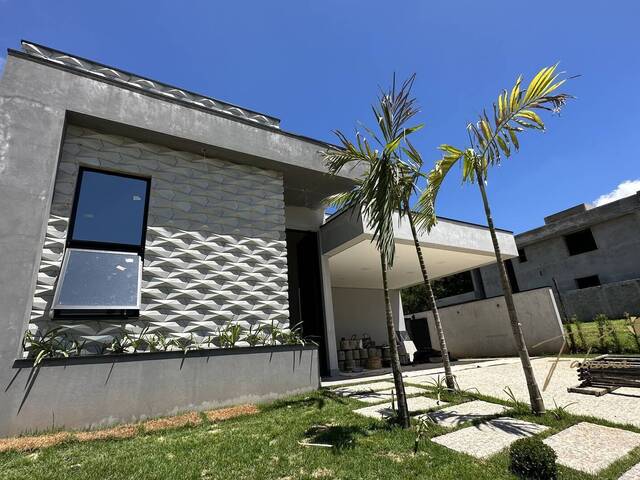#715 - Casa em condomínio para Venda em Campinas - SP