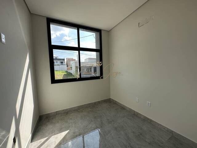 Casa em condomínio para Venda em Valinhos - 2
