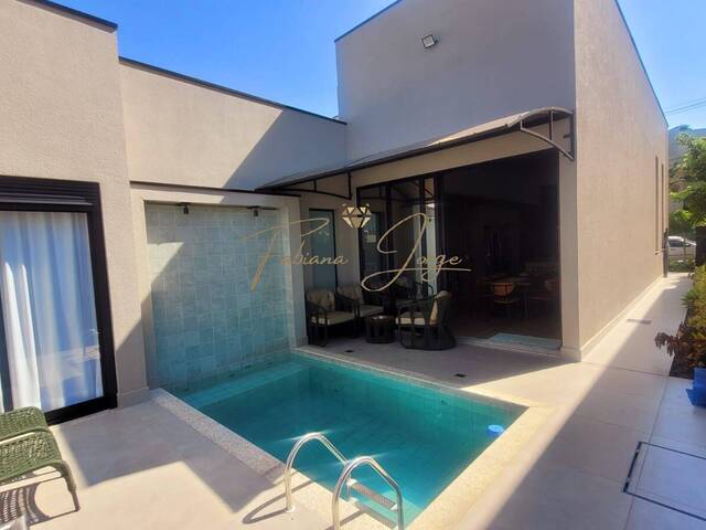 #1077 - Casa para Venda em Campinas - SP