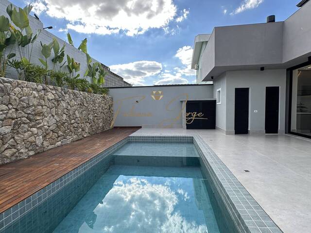 #1090 - Casa para Venda em Campinas - SP