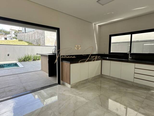 #1096 - Casa para Venda em Valinhos - SP - 3