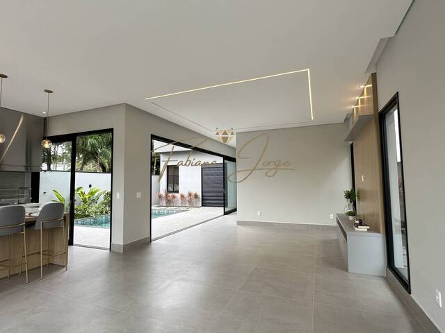 #1101 - Casa para Venda em Campinas - SP - 2