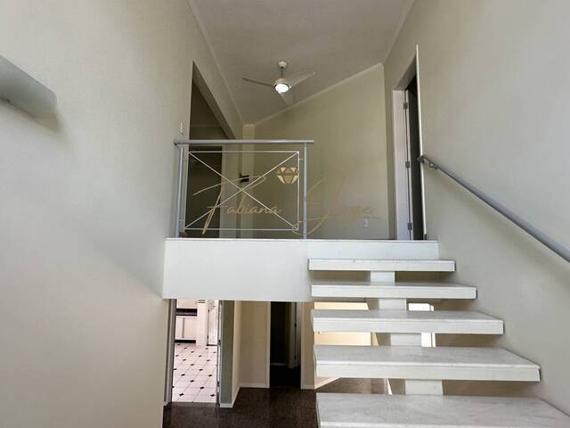 #1084 - Casa para Venda em Valinhos - SP