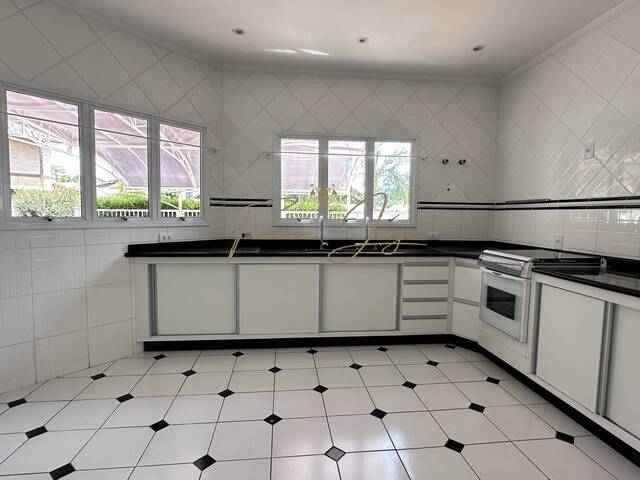 #1084 - Casa para Venda em Valinhos - SP