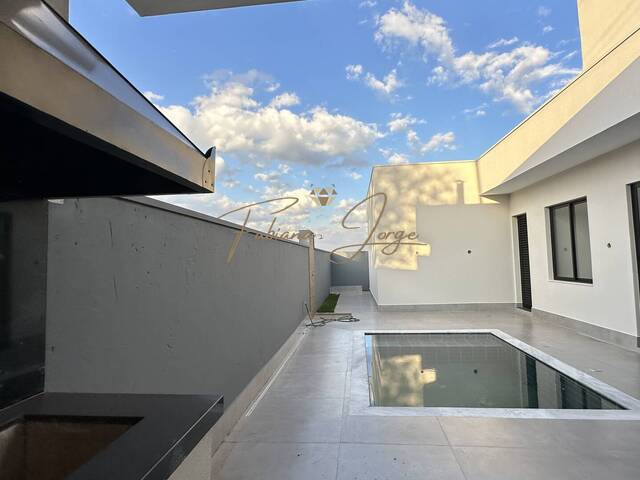 #1161 - Casa em condomínio para Venda em Valinhos - SP - 3
