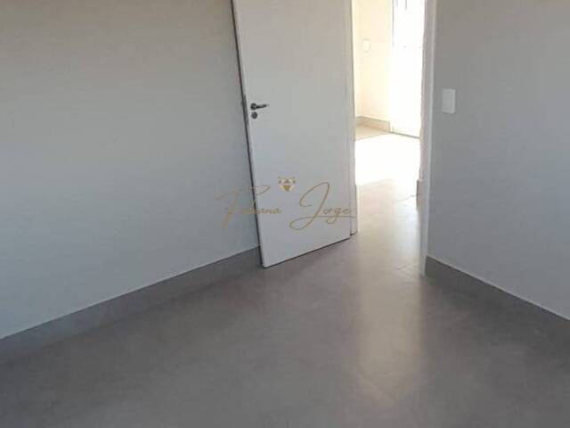 #1185 - Apartamento para Venda em Valinhos - SP - 2