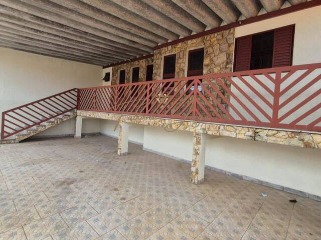 #1258 - Casa para Venda em Valinhos - SP
