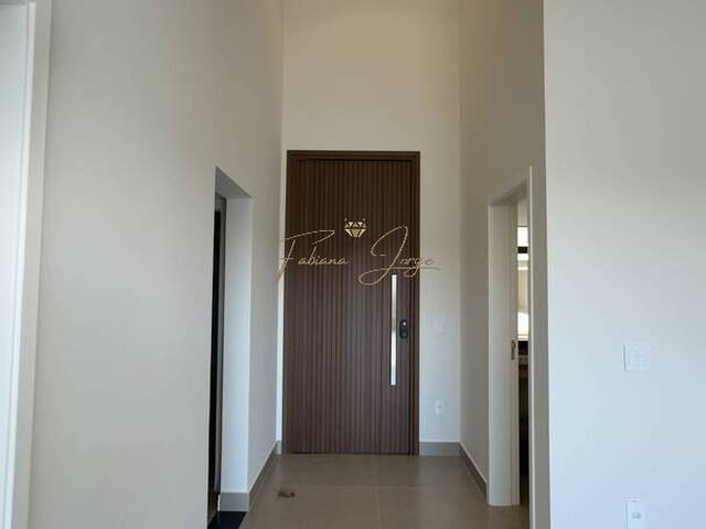 #1238 - Casa em condomínio para Venda em Valinhos - SP