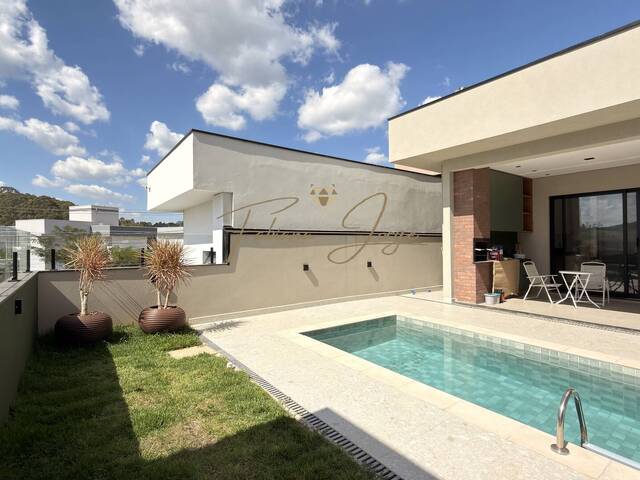 #1284 - Casa em condomínio para Venda em Valinhos - SP