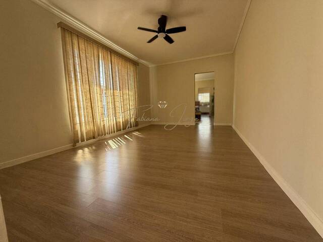 Casa para Venda em Valinhos - 2