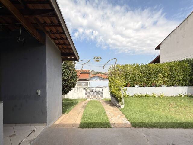 #1288 - Casa para Venda em Valinhos - SP - 2