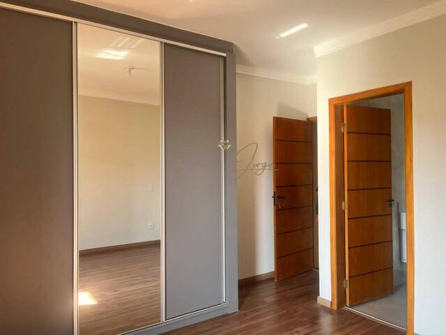 Casa para Venda em Valinhos - 4